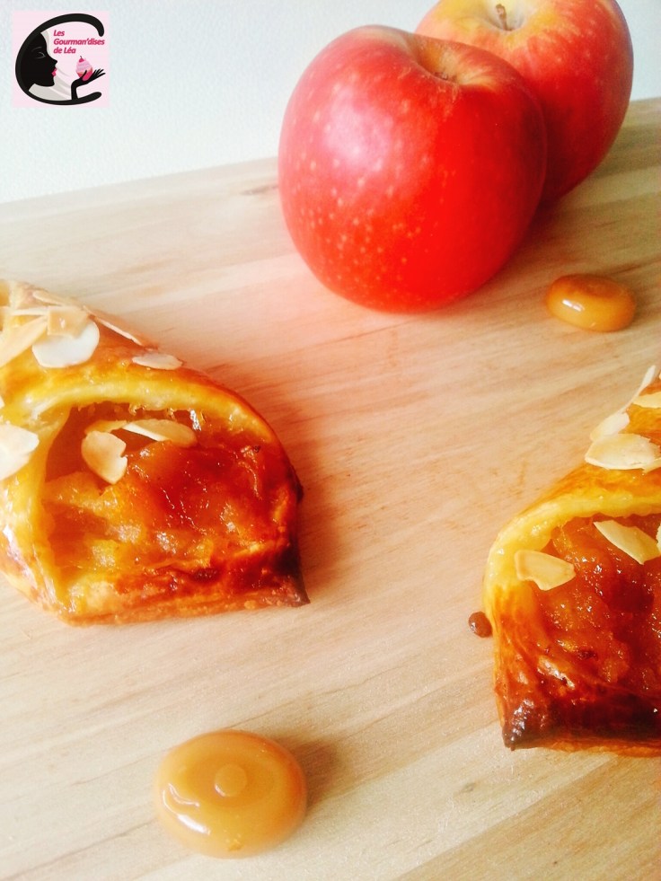 pomme, compote, fruit, bonbon, caramel, chausson, amande effilée, goûter
