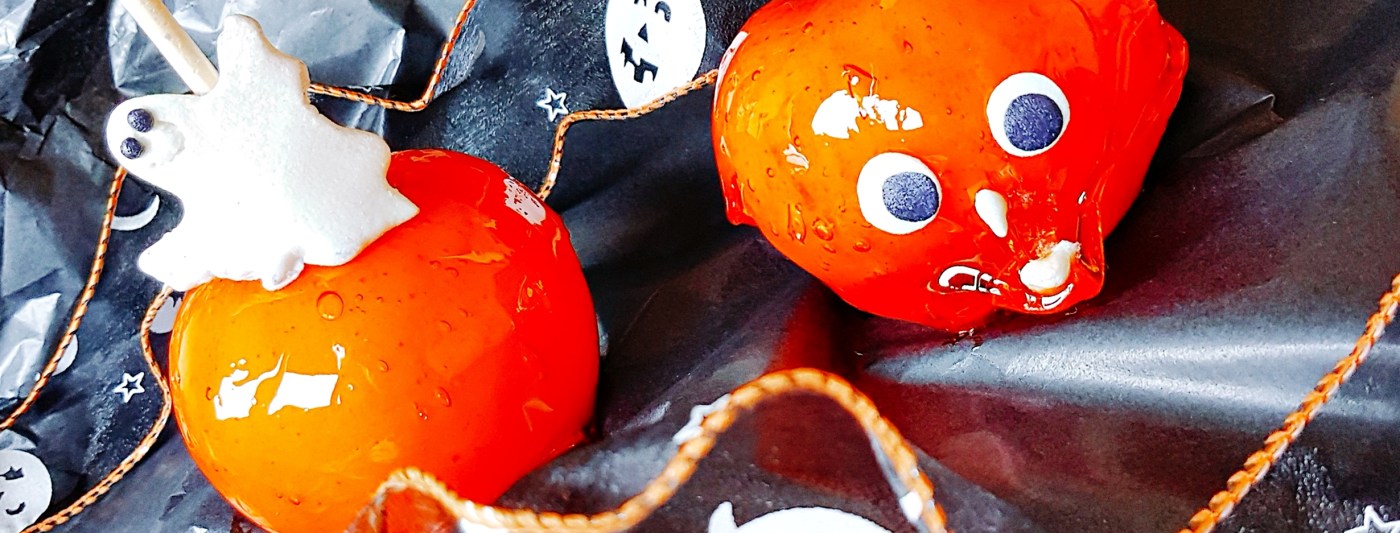 pomme d'amour, pomme amour, pomme, caramel, sucrerie, gourmandise, sucre, pâte d'amande, amande, croquant, orange, colorant alimentaire, fantôme, fête, halloween