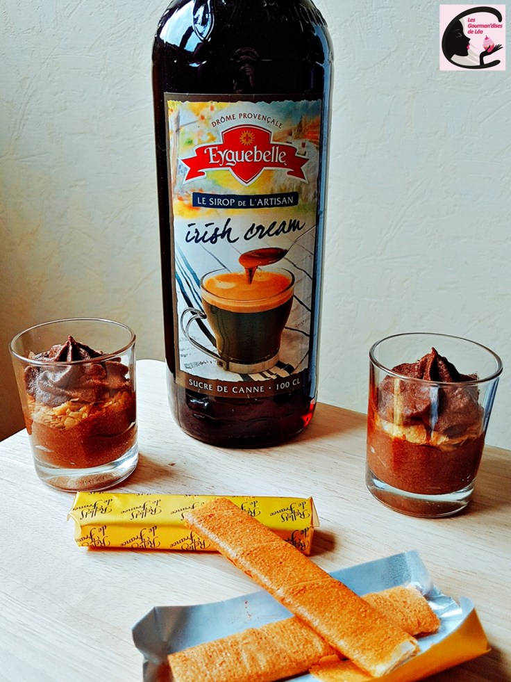 mousse chocolat, chocolat, chocolat noir, mousse, dessert, sirop, bouteille sirop, irish cream, eyguebelle, parfum irish coffee, gavotte, crêpe dentelle, gourmand, verrine